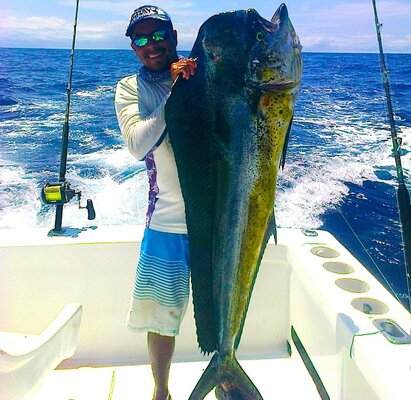 QueposFishingDorado10172014a.jpg