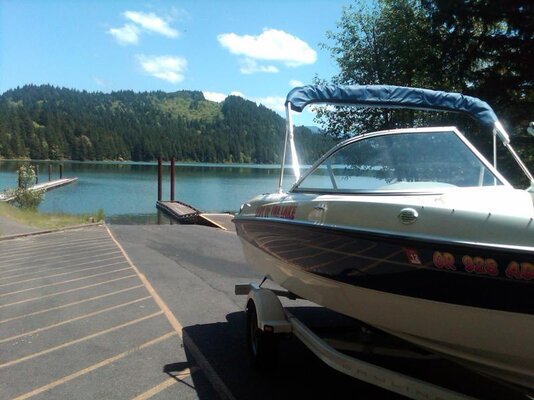 Fall Creek boat ramp 5-24-11.jpg