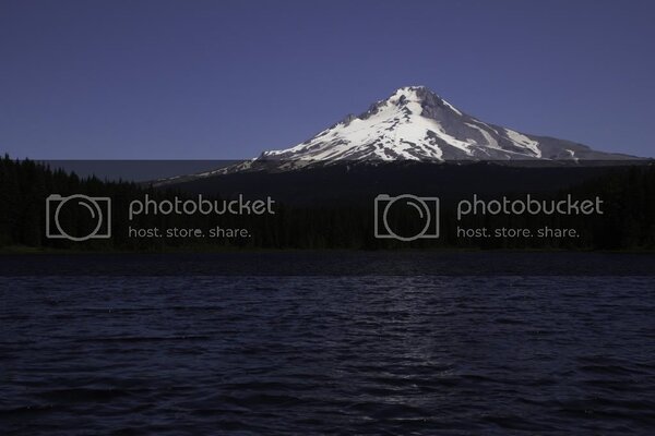 TrilliumLake-1.jpg